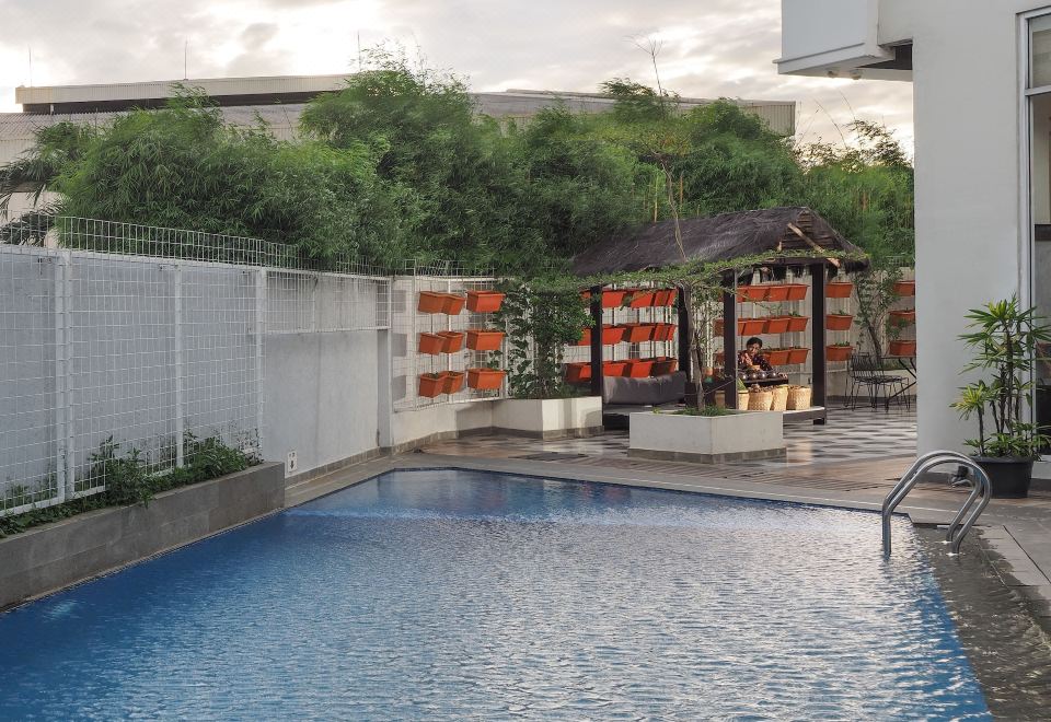 Hotel Horison Ciledug JakartaOver view