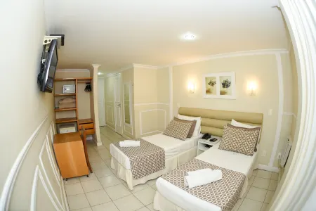 Hotel Village Icaraí Отели рядом с достопримечательностью «Praia de Charitas»