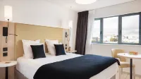 Séjours & Affaires Serris Rive Gauche IFIS 주변 호텔