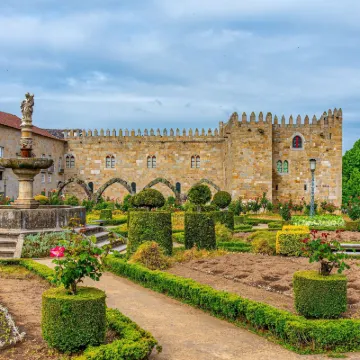 月日巴拉加酒店 鄰近布拉加大教堂的酒店