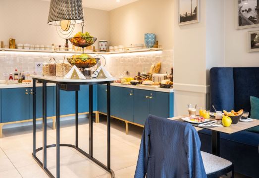 머큐어 호텔 전경