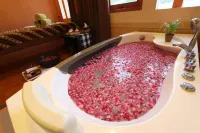 Regent's Park Hotel at Kayutangan Malang Hotels in Klojen