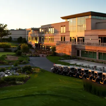 Eaglewood Resort & Spa