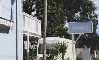 The Blue Water, Dreamtime Beach