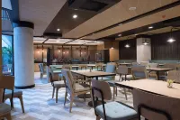 โรงแรมเบลล่า บี Bella B Hotel - พร้อมอาหารเช้า