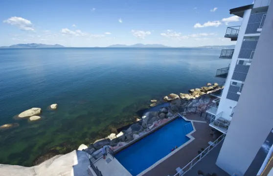 布萊特1號5201公寓