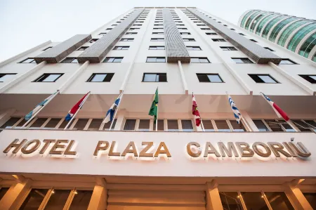 Hotel Plaza Camboriú