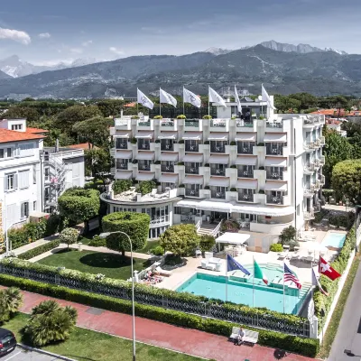 Hotel Il Negresco Hotels near Bagno Dalmazia