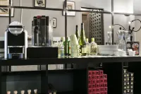 Fira Apartments by Gaiarooms