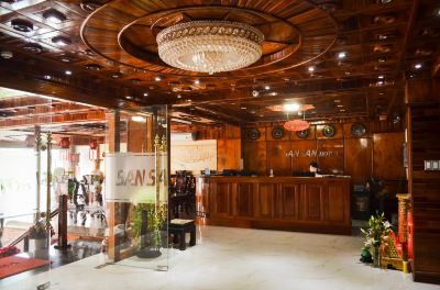 Front Desk San San Hotel Photo