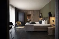 Hotel Zuid Hotels near Yunus Emre Mosque