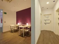Hostal Mayerling Centro Hotels near Borras Theatre