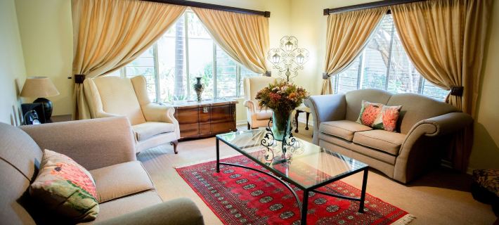 Loerie Guesthouse โรงแรมในเฮิดสปรูอิต