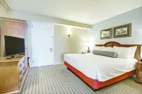 Club Wyndham Inn on Long Wharf