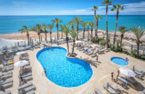 Caprici Beach Hotel & Spa