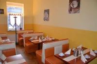 Hotel Thüringer Hof فنادق في Apolda