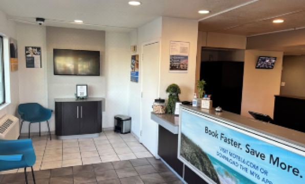 Motel 6 Lakeland, FL