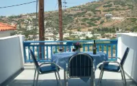 Erato Apartments - Meerblick