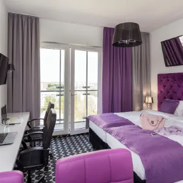 Vola Residence Отели рядом с достопримечательностью «Воля»