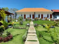 The Pande Hill Homestay Hotel dekat Nyang Nyang Beach