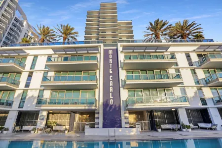 Monte Carlo by Miami Vacations Отели рядом с достопримечательностью «Майами-Бич Ботаникал Гарден»