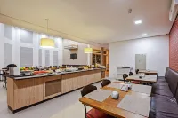坎波里烏快捷飯店 - 早餐