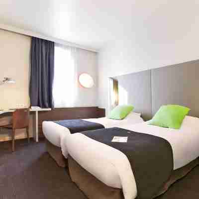 Campanile Saint Quentin en Yvelines Rooms