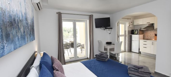 Apartments Zorica Hotels in Primosten