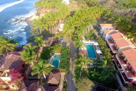 Hotel Punta Franca Отели в г. Педаси