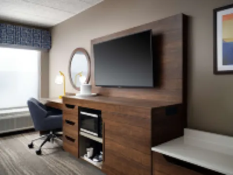 Hampton Inn Troy Hotels in Troy