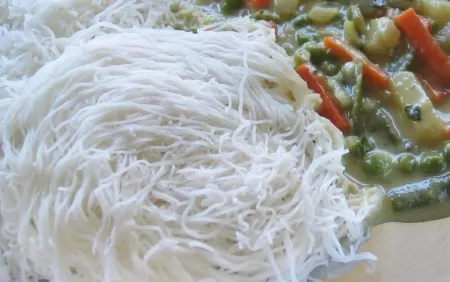 Hyde Park Отели в г. Манжери