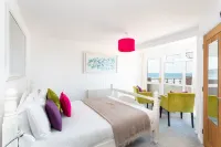 Beach House B&B Hotels in Bude-Stratton