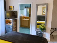 Chambre d'Hotes "Les Volets Bleus" - Villa l'Olivier côté Mer
