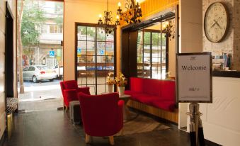 Hillel 11 Hotel