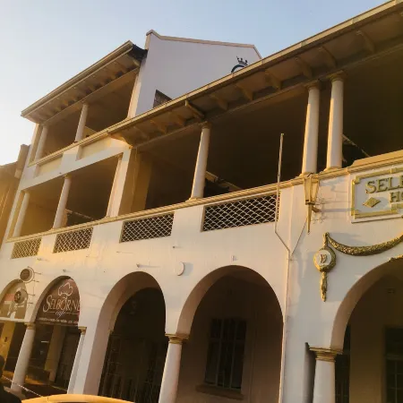 Selborne Hotel