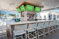 The LINQ Hotel & Casino – A Caesars Rewards Destination - Barer