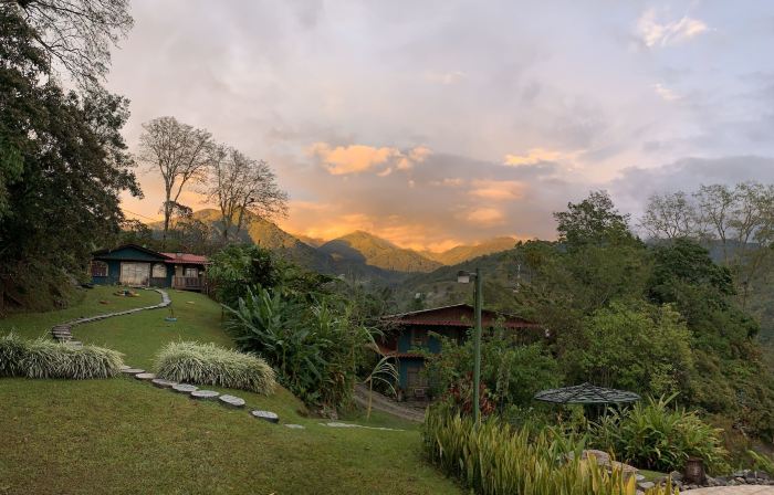 Hotel de Montaña El Pelicano