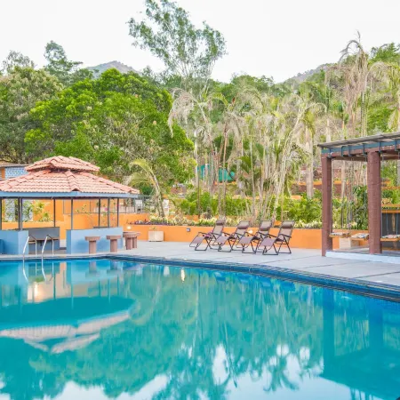 Residency Lake Resort & Spa