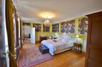 Chambres d'hôtes Château de Grunstein - บีแอนด์บี