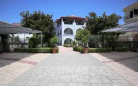 Delphin Rooms Sivota Hotels in Sivota