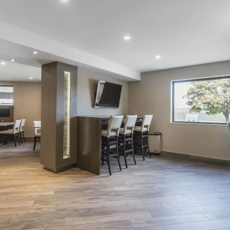 Spark by Hilton Oshawa