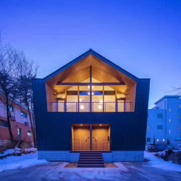 Hakuba White Fox Chalet