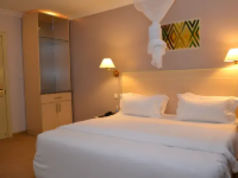 グロリア ホテル キガリのホテル