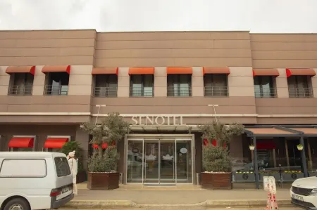 Sakarya Sen Hotel Отели рядом с достопримечательностью «Ebk Cami»
