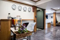 Suthep Home & Hostel - Hostellit