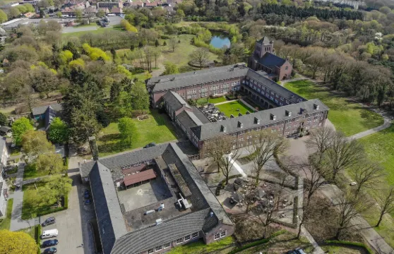 維爾裡布羅德哈伊格赫弗萊徹克洛斯特酒店