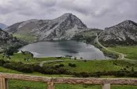 Hotel Rural "La Ruta de Cabrales" Hotels in Ortiguero