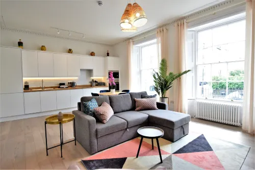 Frederick Place - Your Apartment - balcony