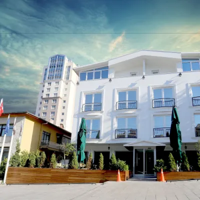 Koza Suite Hotel Hotels near Birlik
