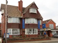 The Royal Bridlington Hotels near British Heart Foundation